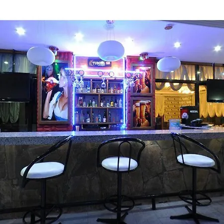 Отель Beach Prenses *