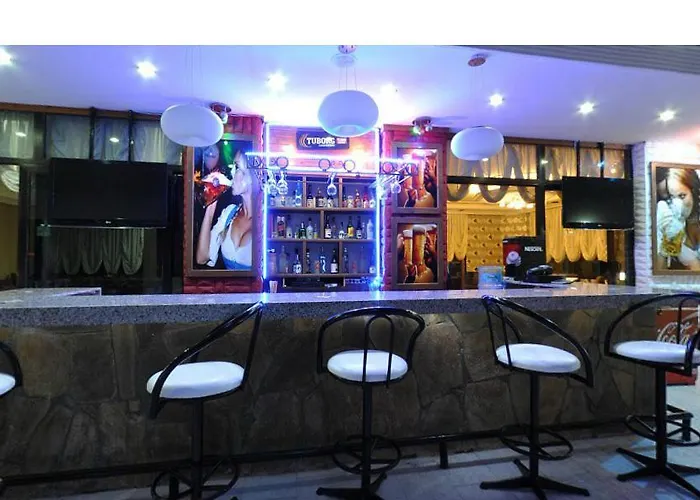 Отель Beach Prenses *